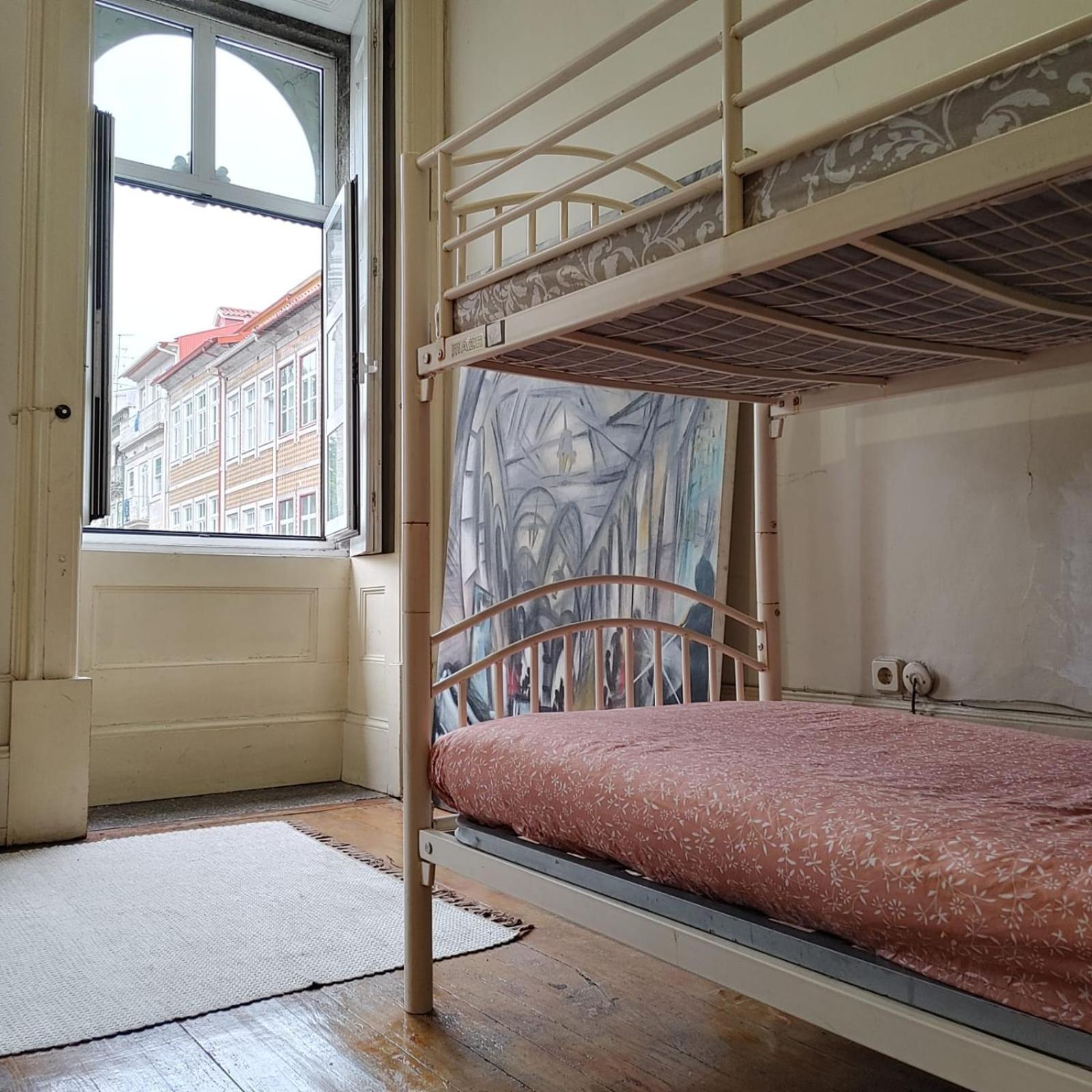 Dans L'Atelier Hostel Unidade Porta Nova Брага Екстериор снимка