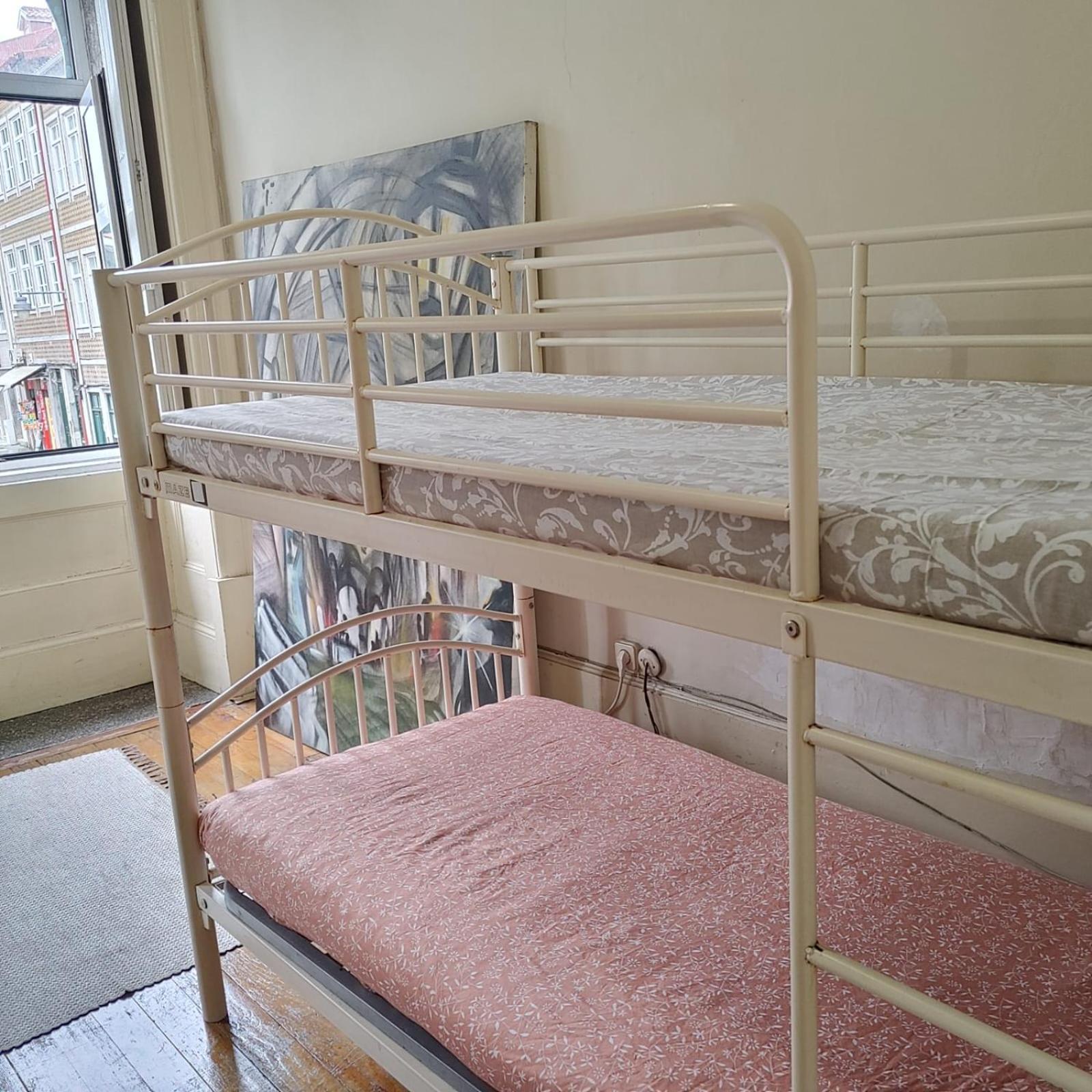 Dans L'Atelier Hostel Unidade Porta Nova Брага Екстериор снимка