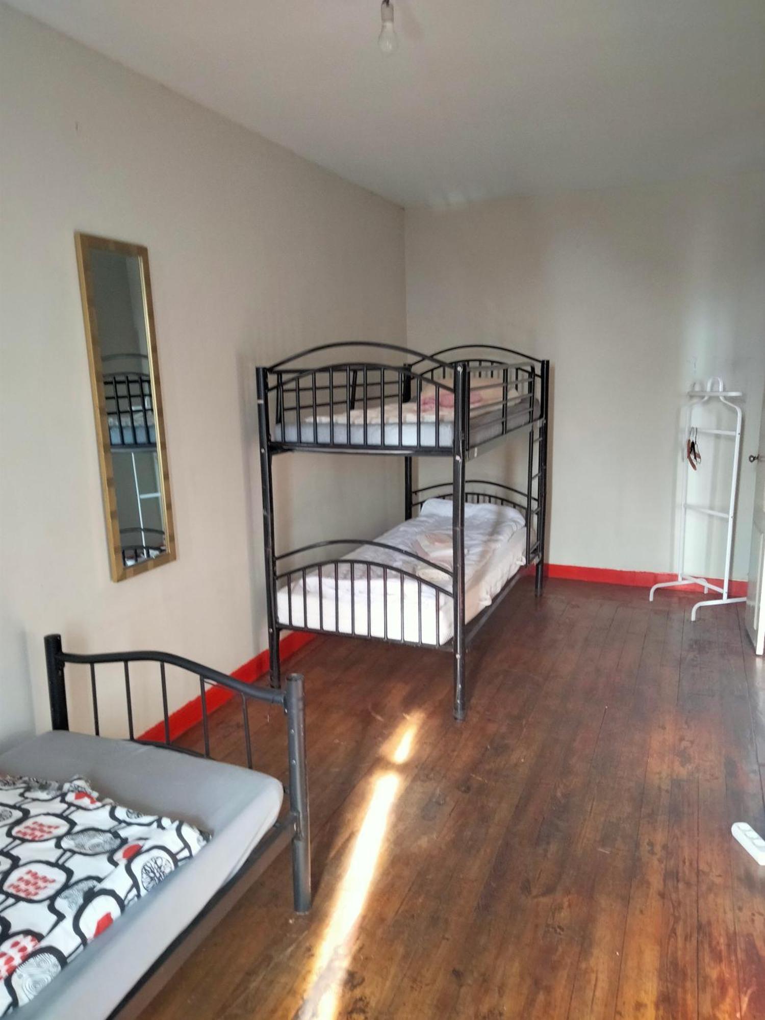Dans L'Atelier Hostel Unidade Porta Nova Брага Екстериор снимка